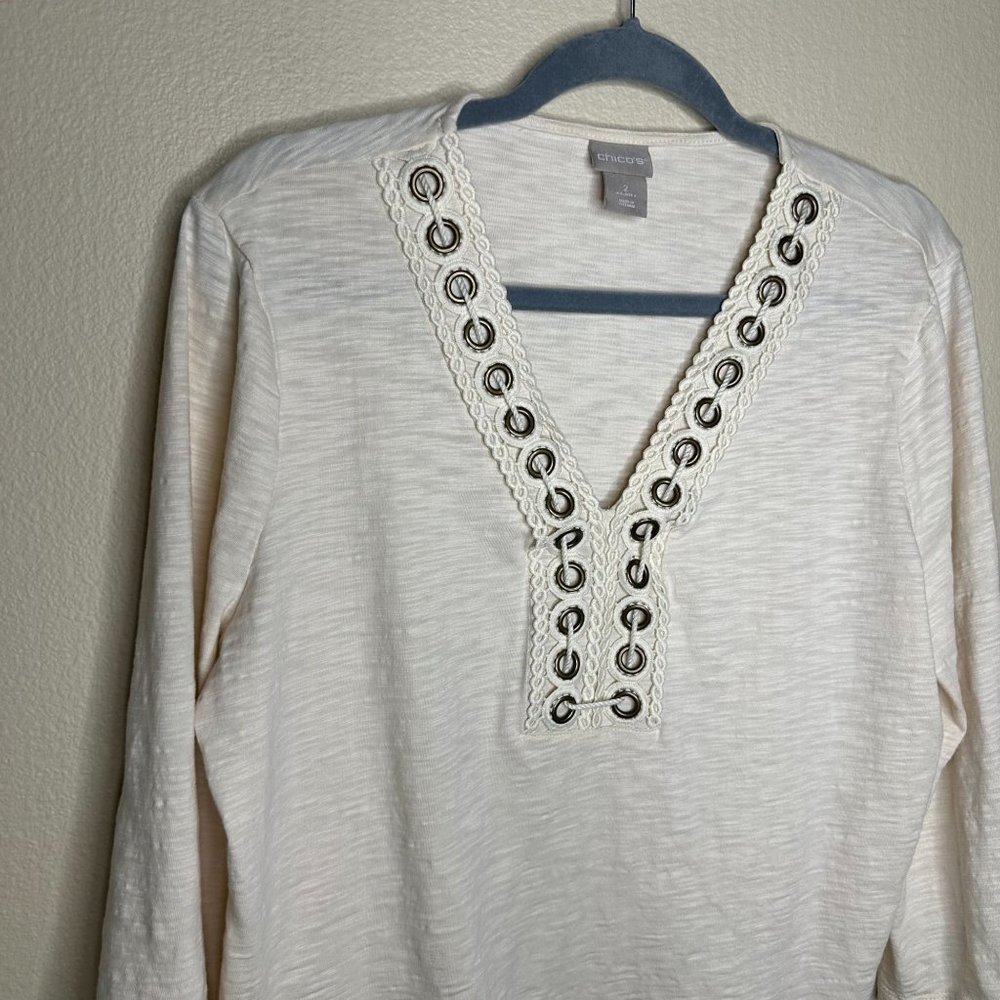 Chico's Grommet Top Boho Lagenlook Minimalist V Neck 3/4 Sleeves Lightweight L - Picture 2 of 6